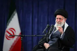 رهبر انقلاب: سرافرازی به مشارکت حداکثری در انتخابات است