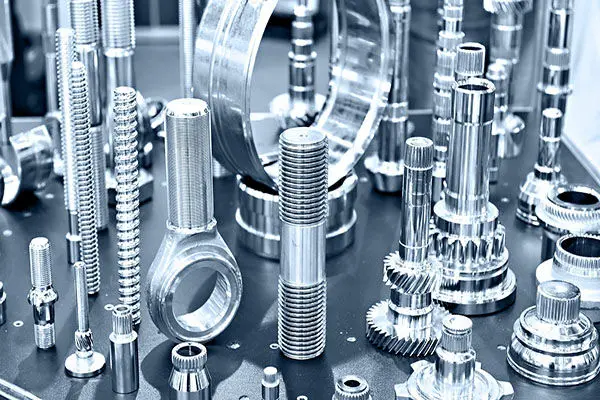 روش های تولید قطعات صنعتی: راهنمای جامع انتخاب فرآیند بهینه