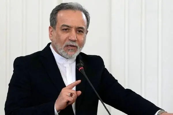 عراقچی: نقض آتش‌بس در یک جبهه، نقض آتش‌بس در تمام جبهه‌هاست