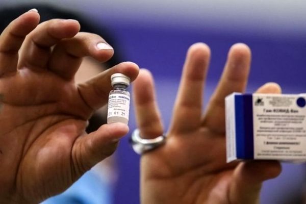  آغاز تزریق دُز دوم واکسن روسی کرونا 