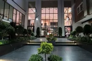 تیراندازی مقابل بیمارستان در اقدسیه تهران