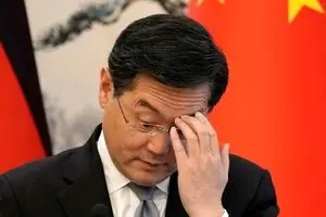 وزیر گمشده؛ بررسی تغییر ناگهانی وزیر امور خارجه چین