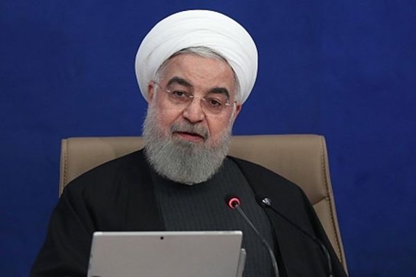 روحانی: تجارت با دنیا حق مردم است