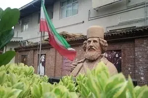نهضت جنگل میرزاکوچک‌خان؛ بررسی سه خصوصیت مهم توسط رهبر انقلاب