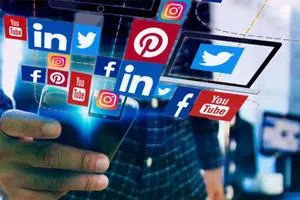 برداشت مجازی از فضای فکری رهبری