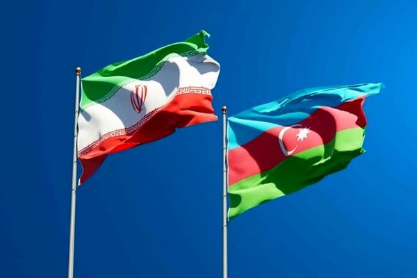 مرزهای ایران بر روی شهروندان آذربایجانی باز است