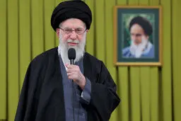 پیام تشکر رهبرانقلاب از حضور میلیونی ملت بزرگ ایران