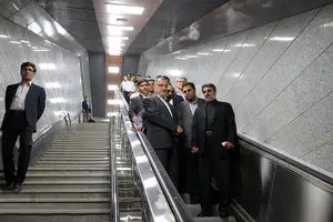 پله‌ی سقوط شهرداری