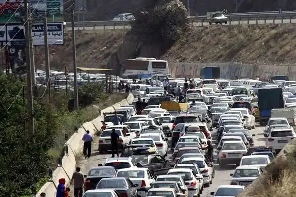 آخرین وضعیت ترافیک جاده‌های شمالی؛ ترافیک نیمه‌سنگین در چالوس، هراز و ورودی‌های تهران