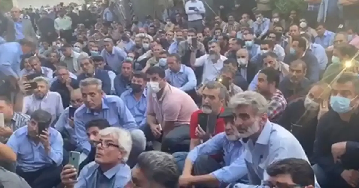 کشاکش دولت و مجلس بر سر حق اعتراض