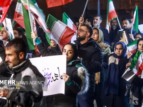 میثاقِ بیداری؛ از سوگِ مؤمنانه تا حماسه‌ی وحدتِ ملی حول دفاع از ایران