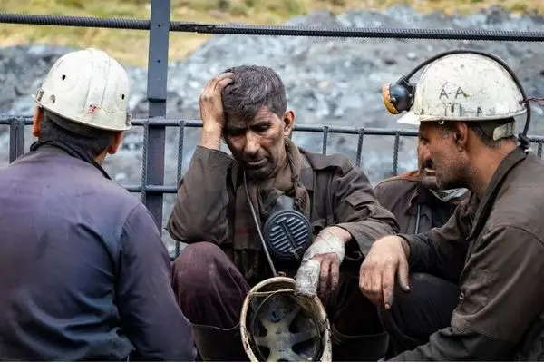 هشدار رئیس کانون انجمنهای صنفی کارگری: بیش از ۶۰ درصد کارگران چندشغله هستند