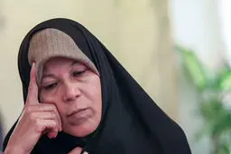 فائزه هاشمی: به محسن گفتم کاندیدای ریاست جمهوری نشود 