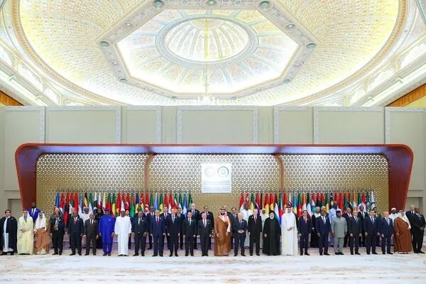 سران کشورهای عربی و اسلامی در ریاض: جنگ غزه باید فورا متوقف شود