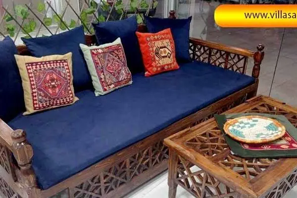تخت سنتی چوبی