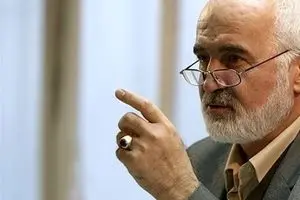 هشدار احمد توکلی درباره تبعات حذف ارز ۴۲۰۰ تومانی