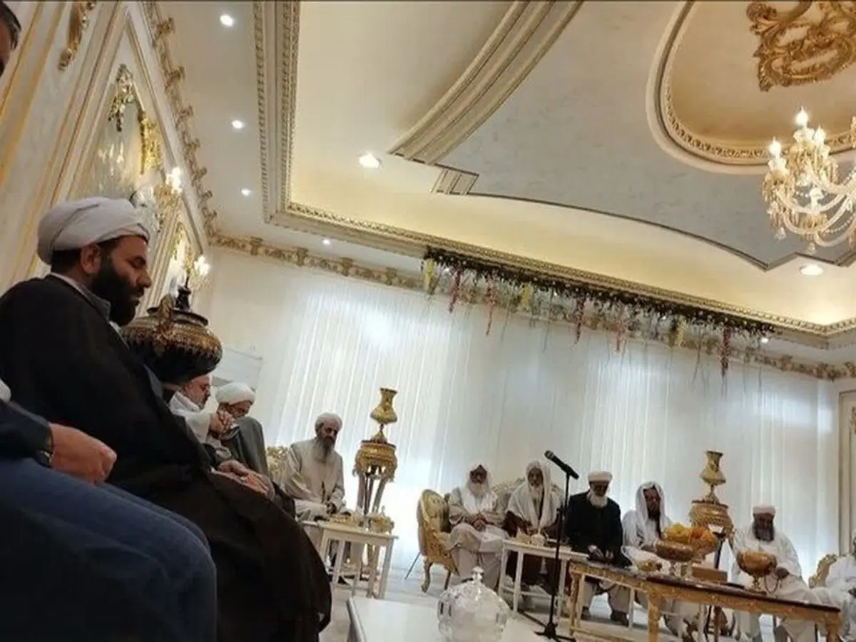در جلسه هیئت اعزامی رهبرانقلاب با علمای اهل سنت چه گذشت؟