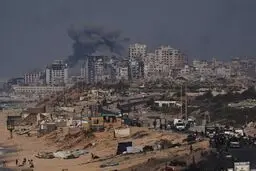 آغاز اجرای توافق آتش‌بس غزه از امروز | آزادی ۲ هزار اسیر فلسطینی در برابر آزادی اسرای صهیونیست
