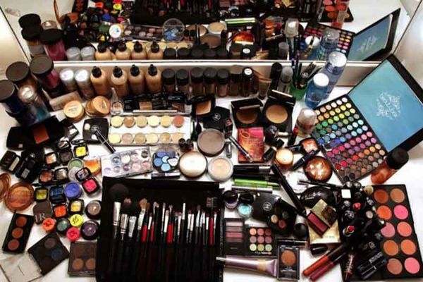  مصوبه مجلس درباره افزایش عوارض گمرکی لوازم آرایش 