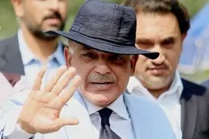 پاکستان، کودتا بر علیه قانون اساسی