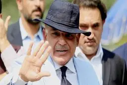 پاکستان، کودتا بر علیه قانون اساسی
