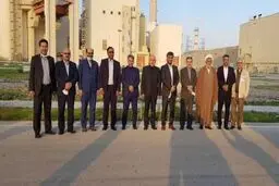 بازدید اعضای کمیسیون انرژی مجلس از نیروگاه اتمی بوشهر
