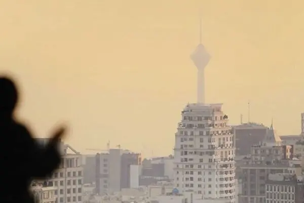 هوای تهران همچنان آلوده است