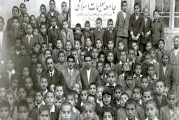 ستون‌های آموزش غیردولتی در ایران