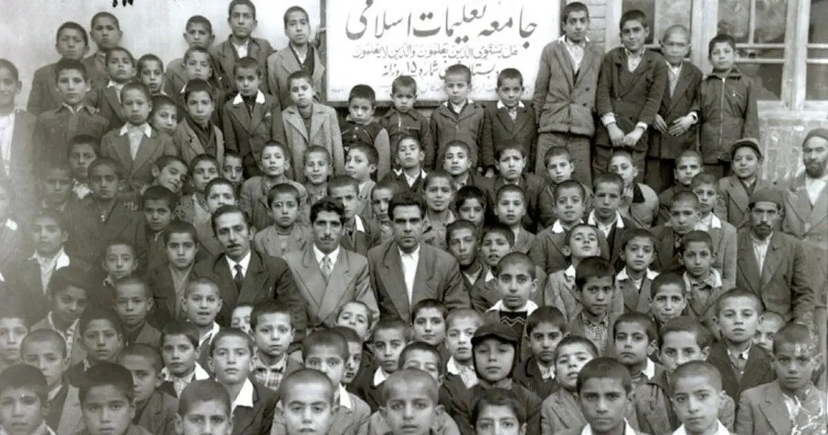 ستون‌های آموزش غیردولتی در ایران