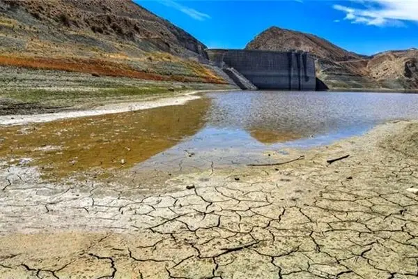 بی‌سابقه‌ترین خشکسالی تهران در ۶۰ سال اخیر؛ مردم با صرفه‌جویی بحران را مهار کنند