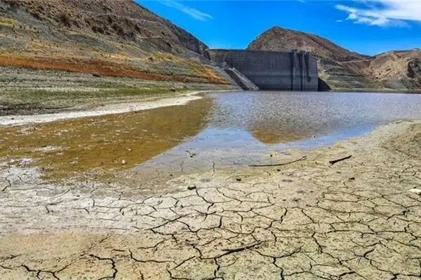 بی‌سابقه‌ترین خشکسالی تهران در ۶۰ سال اخیر؛ مردم با صرفه‌جویی بحران را مهار کنند