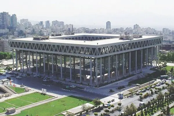 جبلی در چاله‌ی پیشینیان