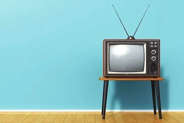 پخش فیلم سینمایی «خیانت» از شبکه نمایش