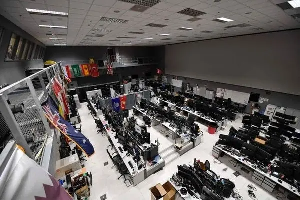 رویترز از کاهش سطح هشدار امنیتی در پایگاه العدید خبر داد