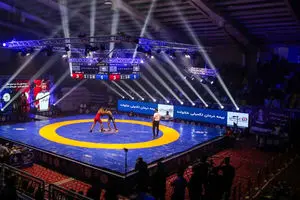 لیگ برتر کشتی فرنگی؛ فینال هیجان‌انگیز ۱۳ آذر در تهران