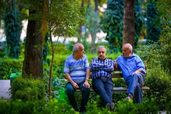 آغاز پرداخت حقوق شهریور بازنشستگان تأمین اجتماعی و معوقات فروردین بازماندگان