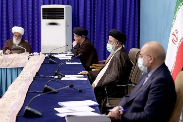 سکوت محض؛ واکنش عالی‌ترین نهاد فرهنگی به اعتراضات اخیر