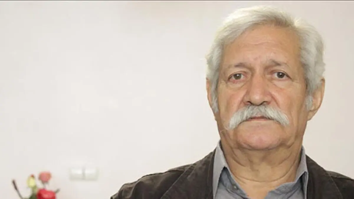 آتش تقی‌پور: واکسن ایرانی کرونا را می‌زنم