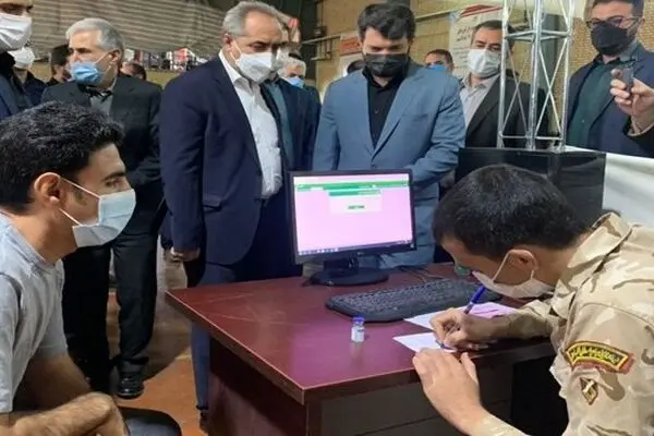 کارگران بی‌تشکل آخر صف واکسیناسیون