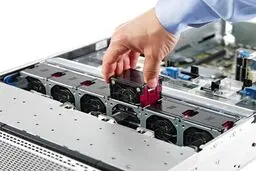 راهنمای جامع انتخاب سرور HPE ProLiant برای کسب‌وکارهای کوچک و متوسط
