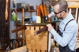 بهترین تعمیرکار مبل در تهران ، بررسی تخصصی ۴ برند برتر تعمیرات مبل