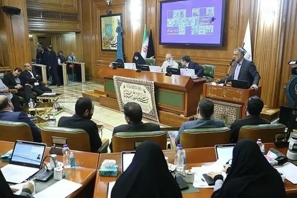 شهردار تهران امروز به شورای شهر رفت