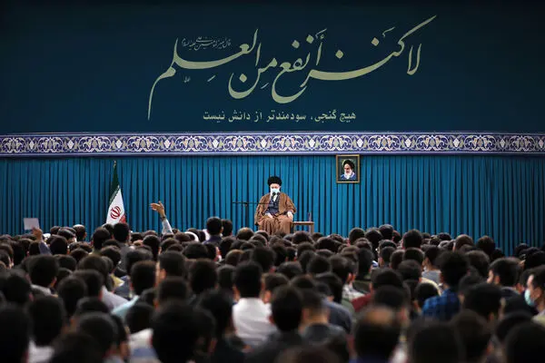 دیدار رمضانی تشکل‌های دانشجویی با رهبرانقلاب