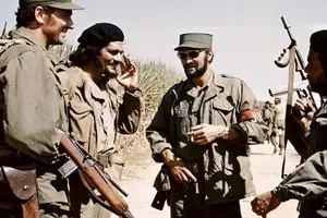 پخش فیلم سینمایی «چه» از شبکه نمایش