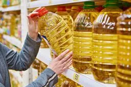 
توزیع ۲۰۰ هزار تن روغن تا شب عید
