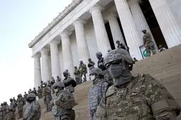 فیلم: حال و روز کعبه دموکراسی در جهان!