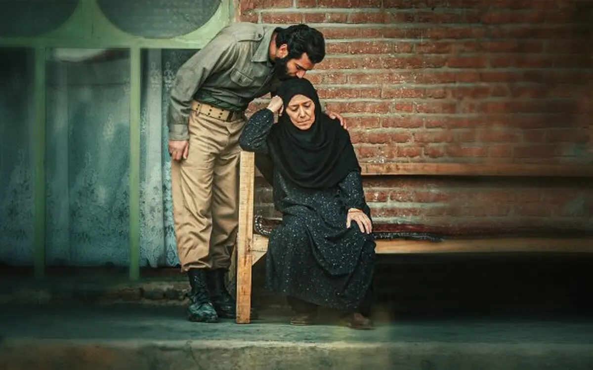 پخش ۴ فیلم سینمایی از شبکه نمایش همزمان با آغاز مراسم وداع رهبر شهید