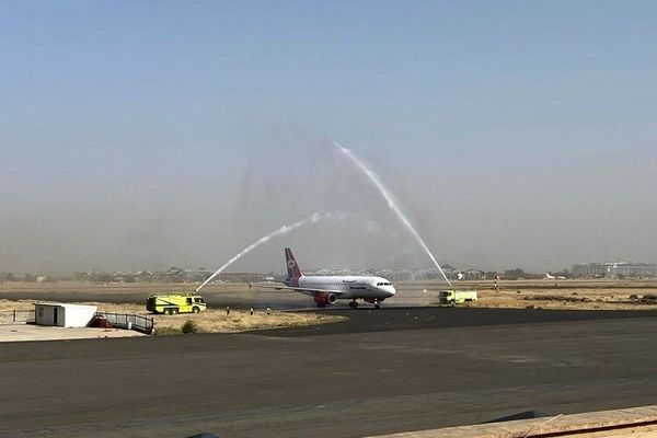 نخستین پرواز از یمن به عربستان پس از ۷ سال 