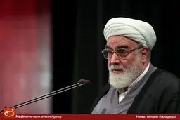 حجت الاسلام محمدی گلپایگانی در بیمارستان بهمن بستری شد