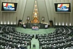  مجلس برای مشترکان پرمصرف آب جریمه تعیین کرد 